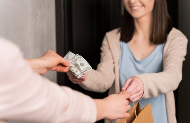 Protecting Net Margins: When to Implement a Returnless Refund Strategy for Low-Value Items