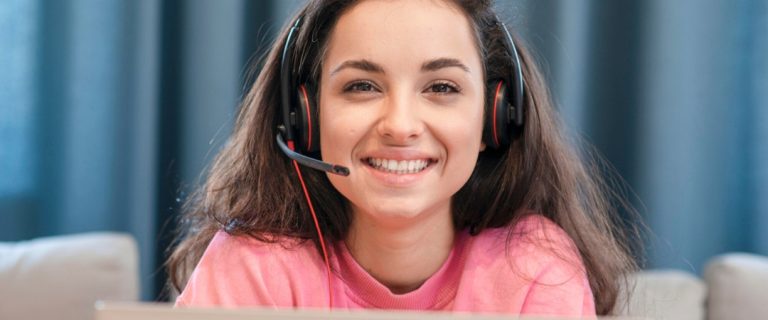 Ecommerce Customer Service: The Complete Playbook for Online Retailers