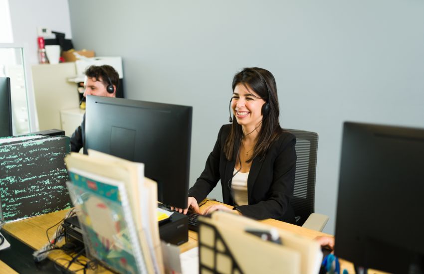 Outsourcing Retail Contact Centre in Australia: 2026 Guide