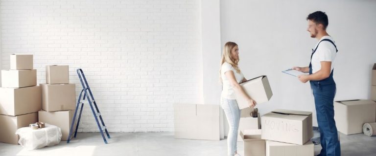 Why Furniture Delivery Experience is Becoming the Biggest Customer Retention Challenge