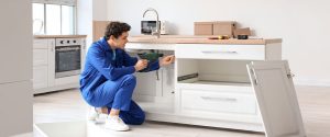 Leading home improvement and cabinet refacing brand scaling appointment operations while reducing support costs by 45%