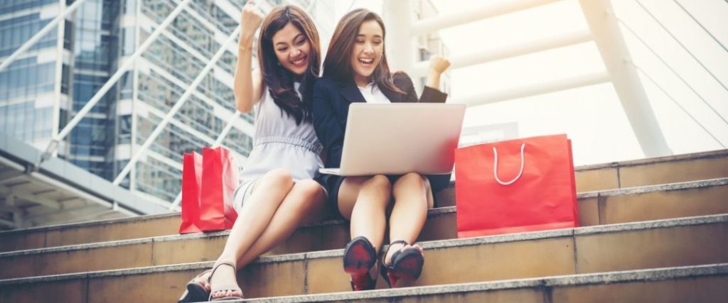 When and How to Outsource Shopify Customer Service